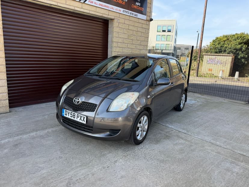 2008 TOYOTA YARIS
