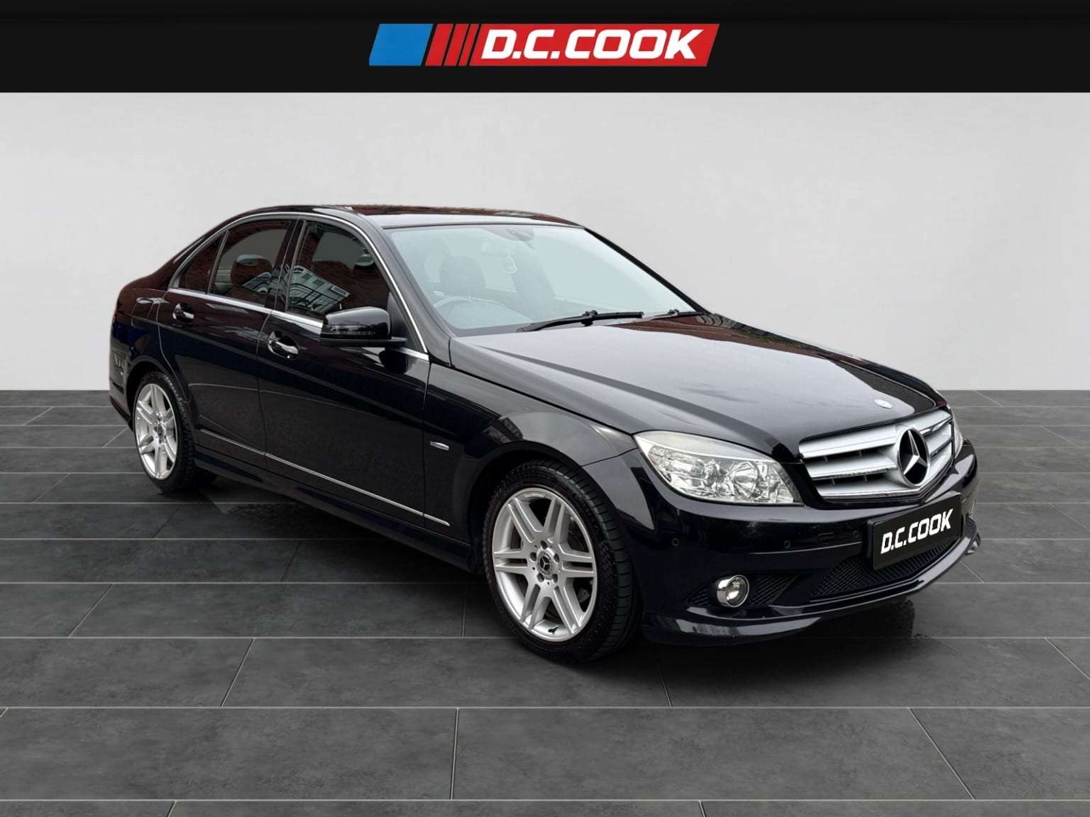 Mercedes-Benz C Class - image 1 of 14
