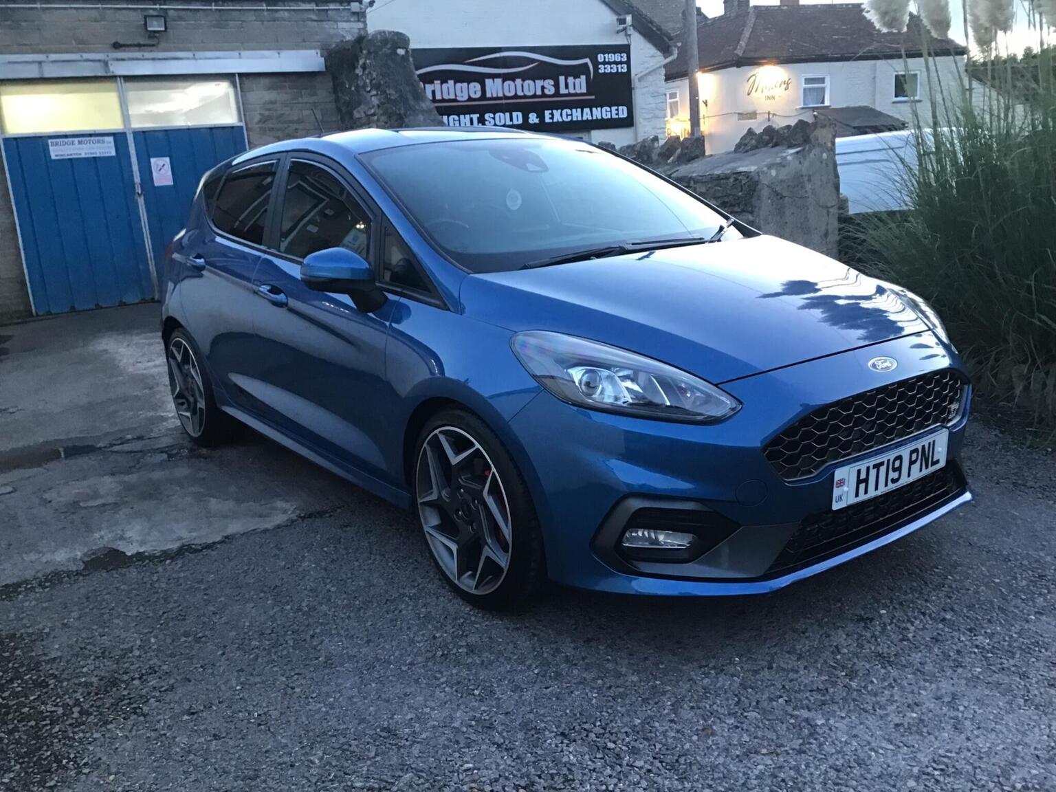 2019 Ford Fiesta 1.5T EcoBoost ST-3 Euro 6 5dr in blue — photo 1 of 12