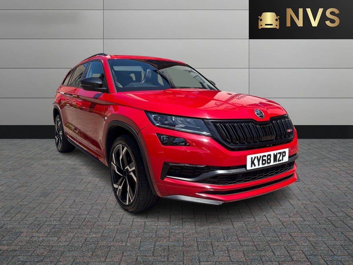 SKODA KODIAQ - image 1 of 18