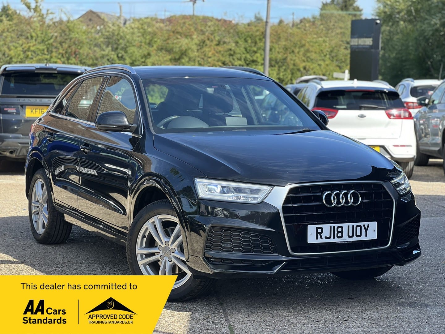 Audi Q3 - image 1 of 72