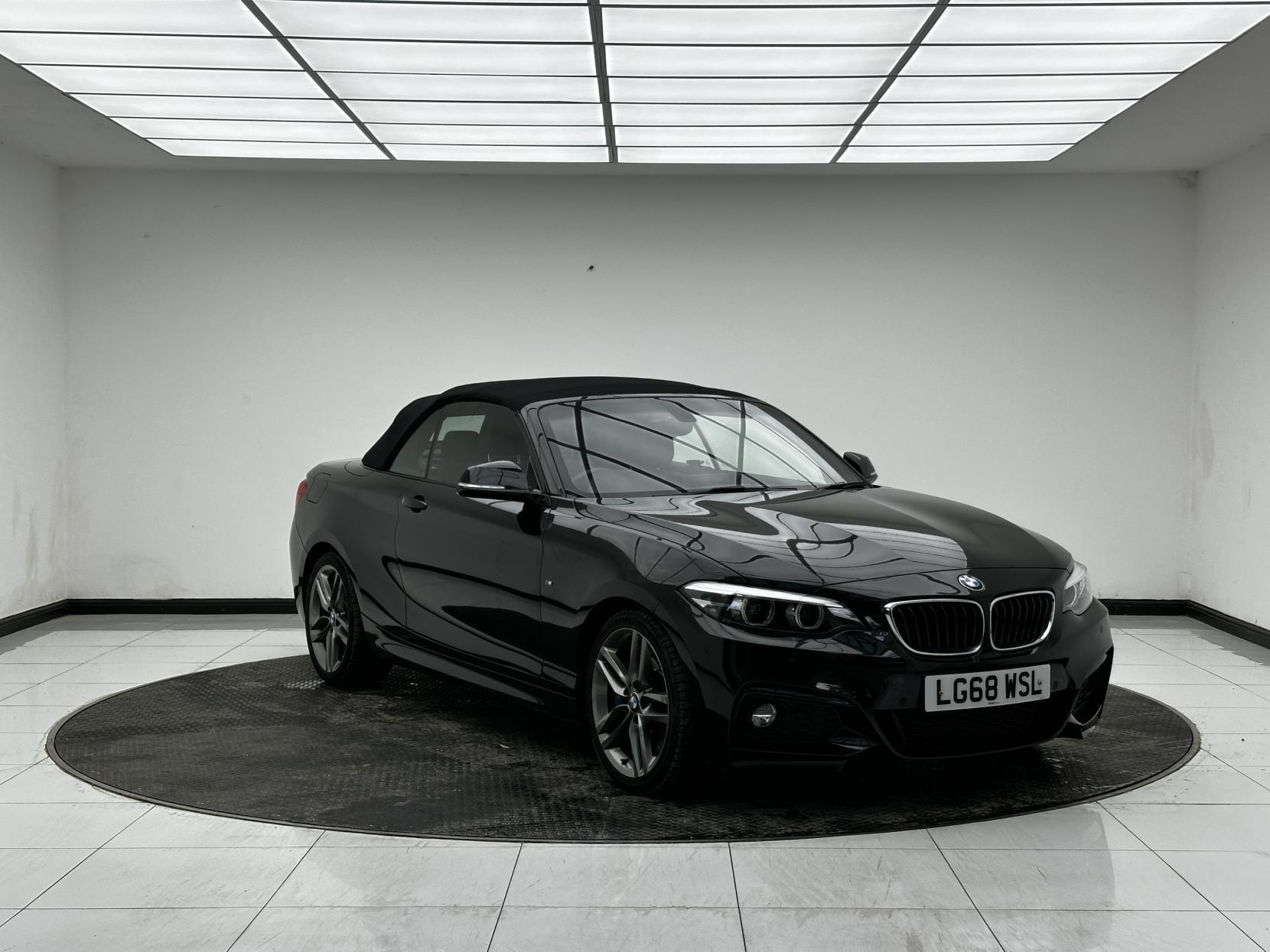 BMW 2 Series - image 1 of 47