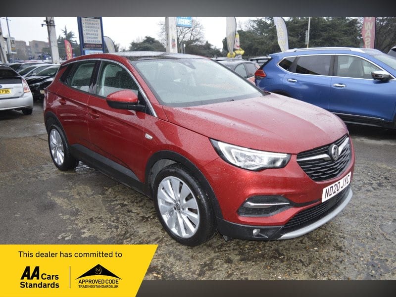 Vauxhall Grandland X - image 1 of 23