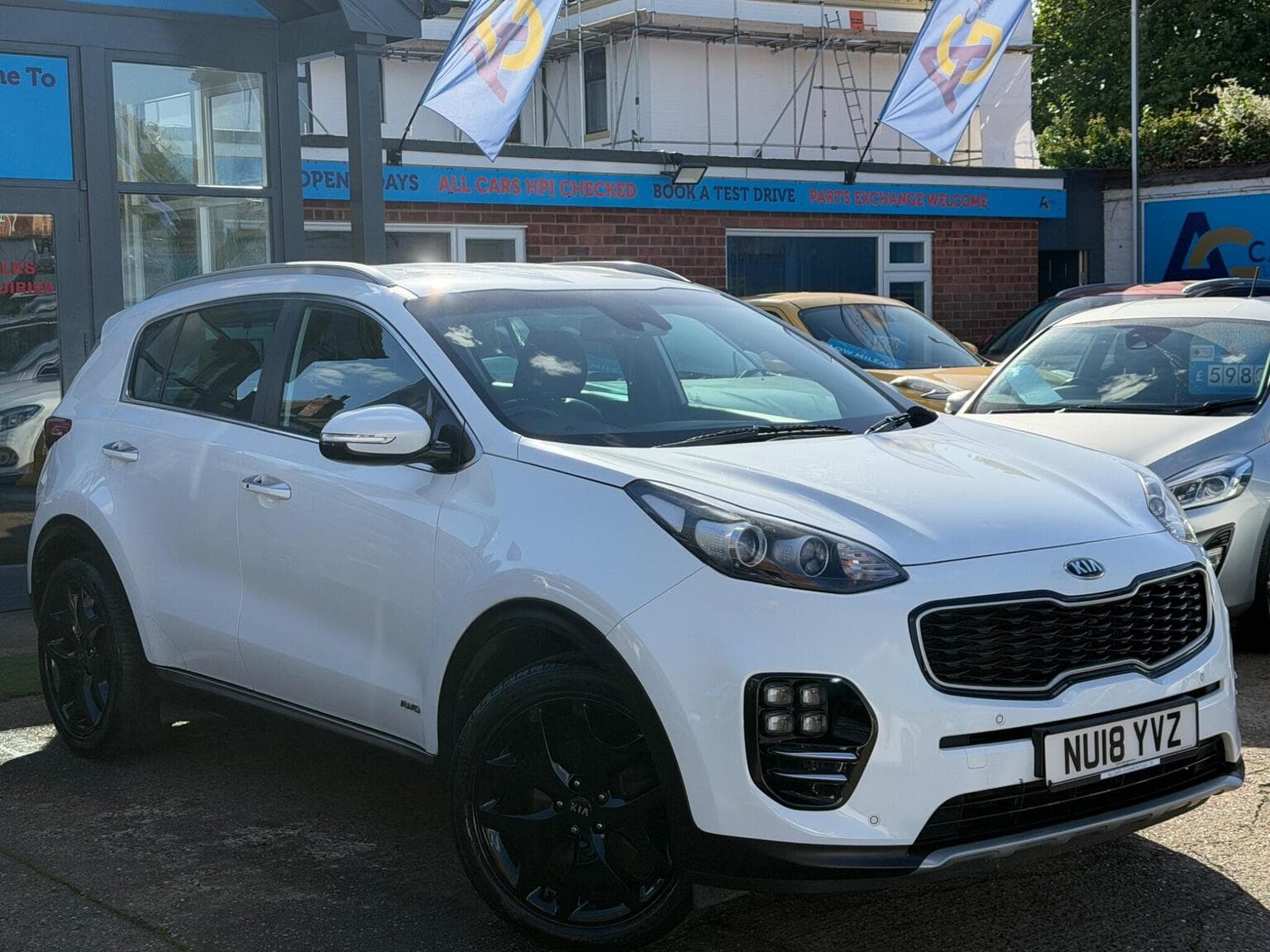 Kia Sportage - image 1 of 71