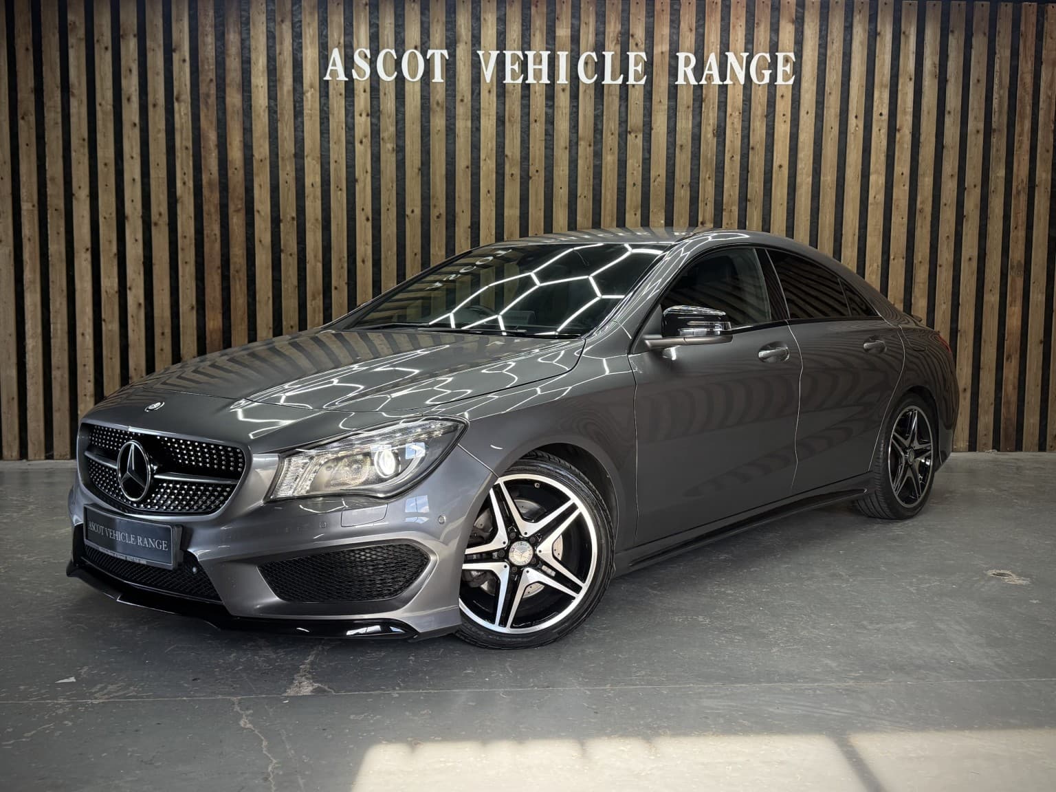 Mercedes-Benz CLA - image 1 of 53