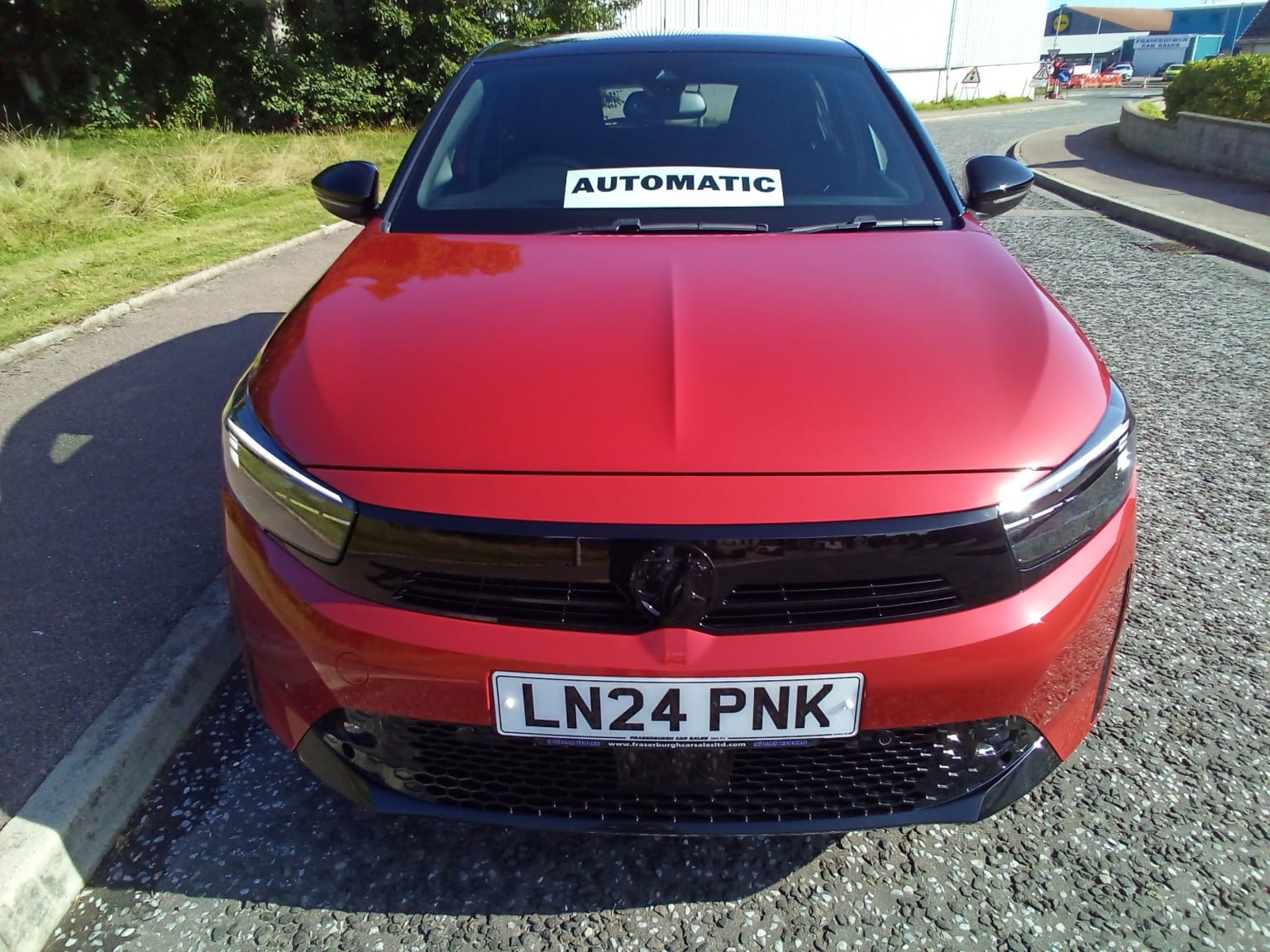 Vauxhall Corsa - image 1 of 19