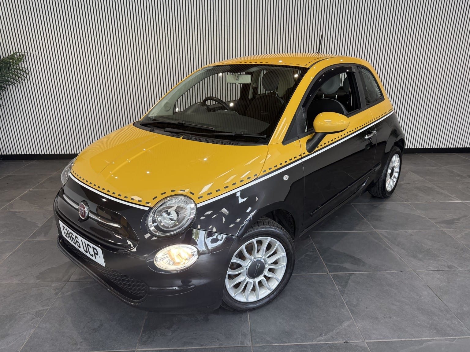Fiat 500 - image 1 of 27