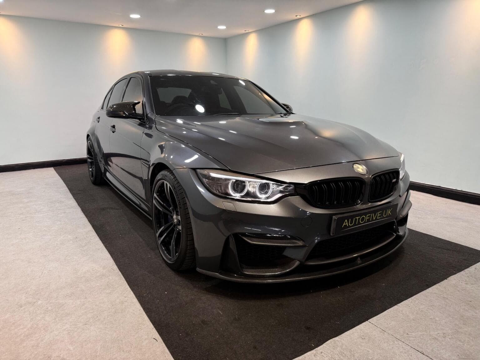 BMW M3 - image 1 of 66