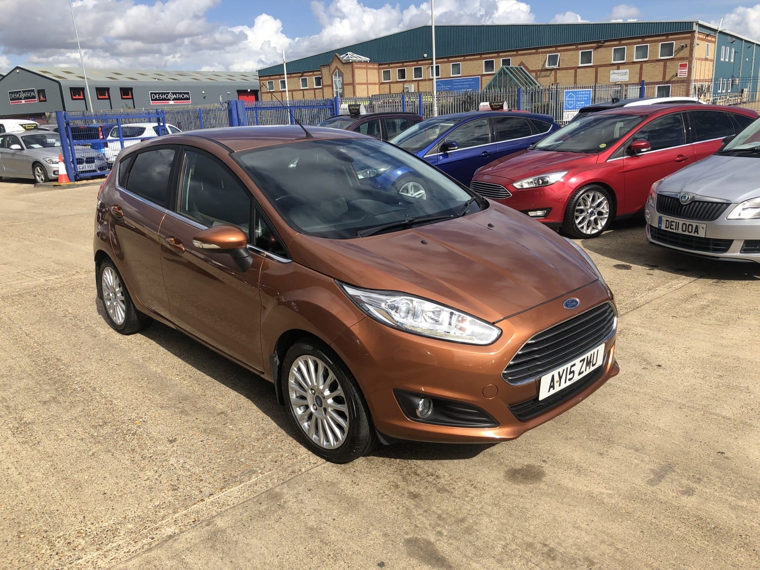 Ford Fiesta - image 1 of 29