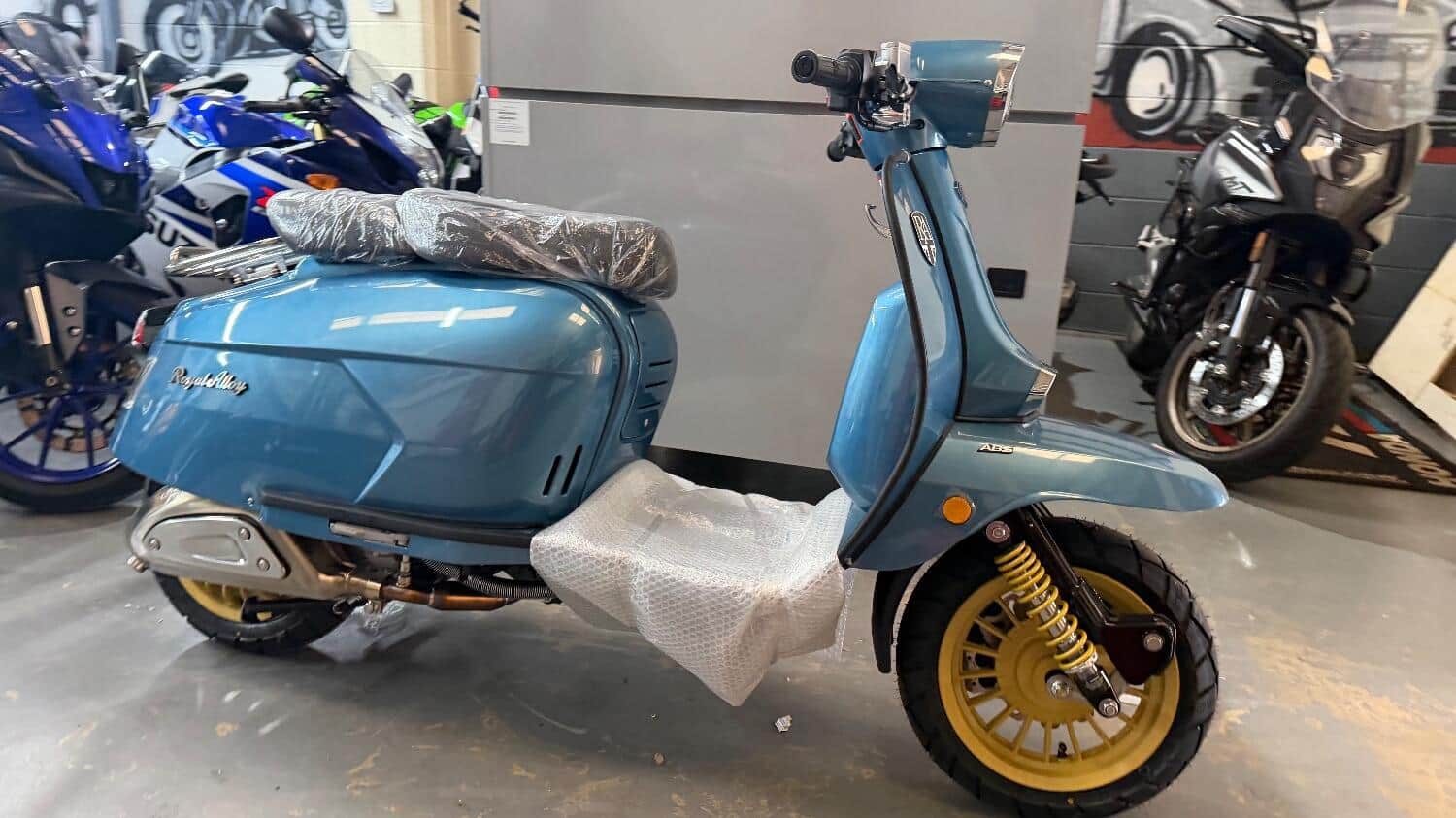 Royal Alloy GP350 SE - image 1 of 10