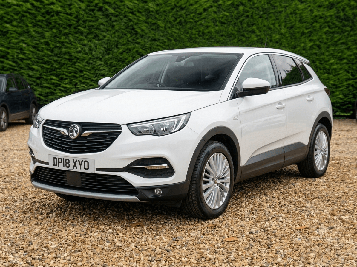 Vauxhall Grandland X - image 1 of 43
