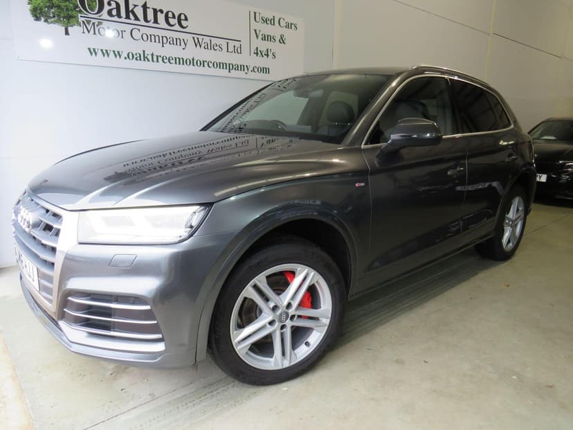2018 AUDI Q5