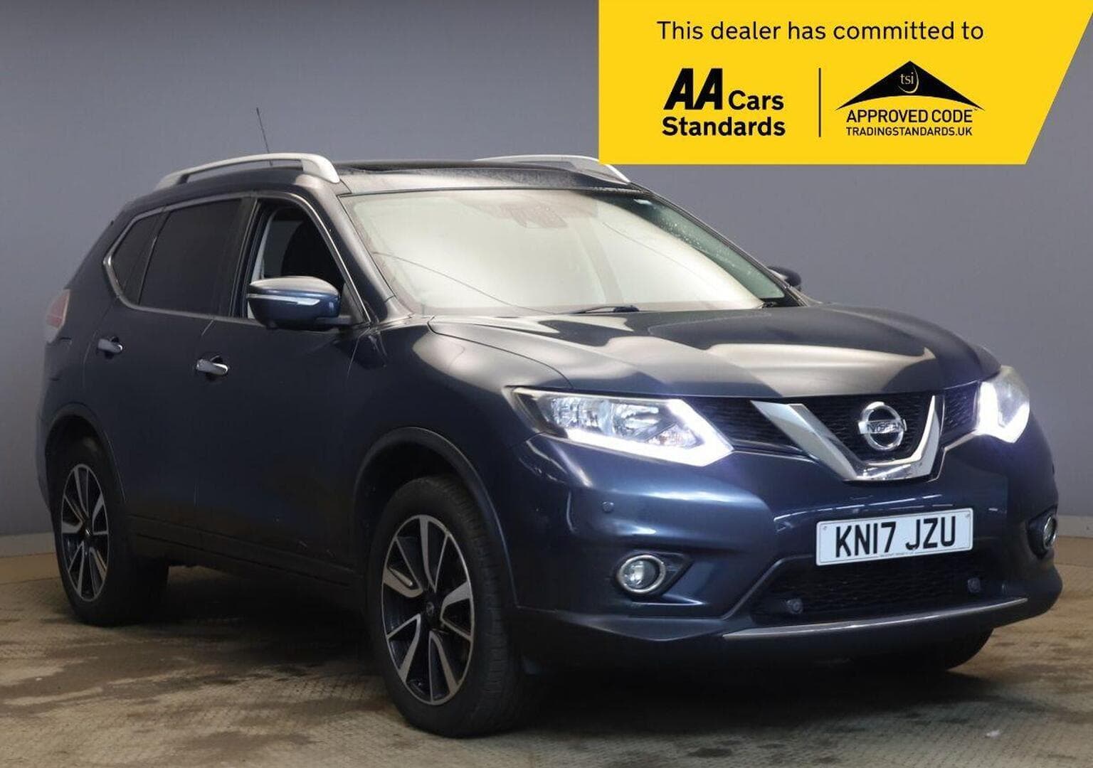 Nissan X-Trail - image 1 of 9