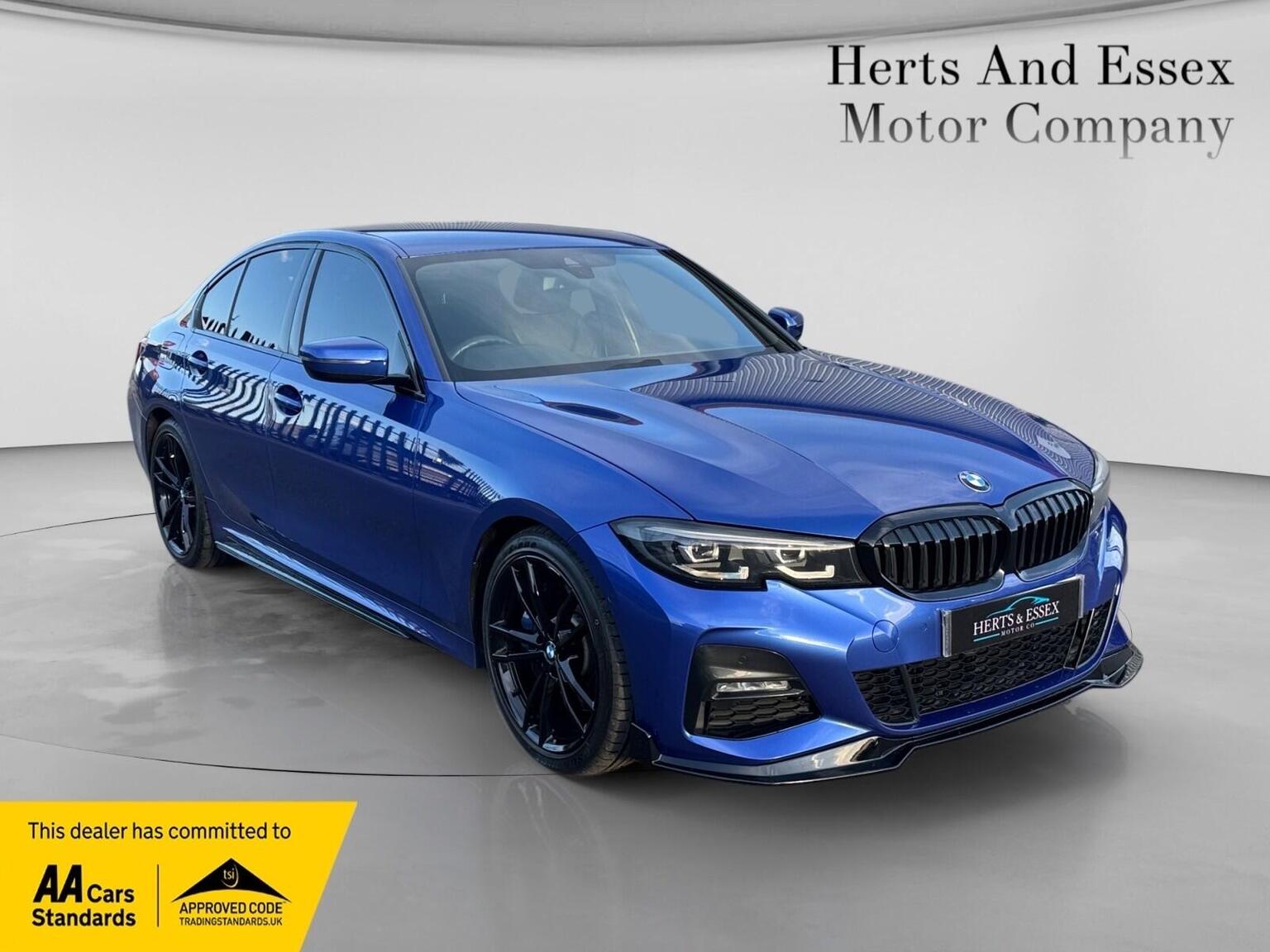 BMW 3 Series - image 1 of 31