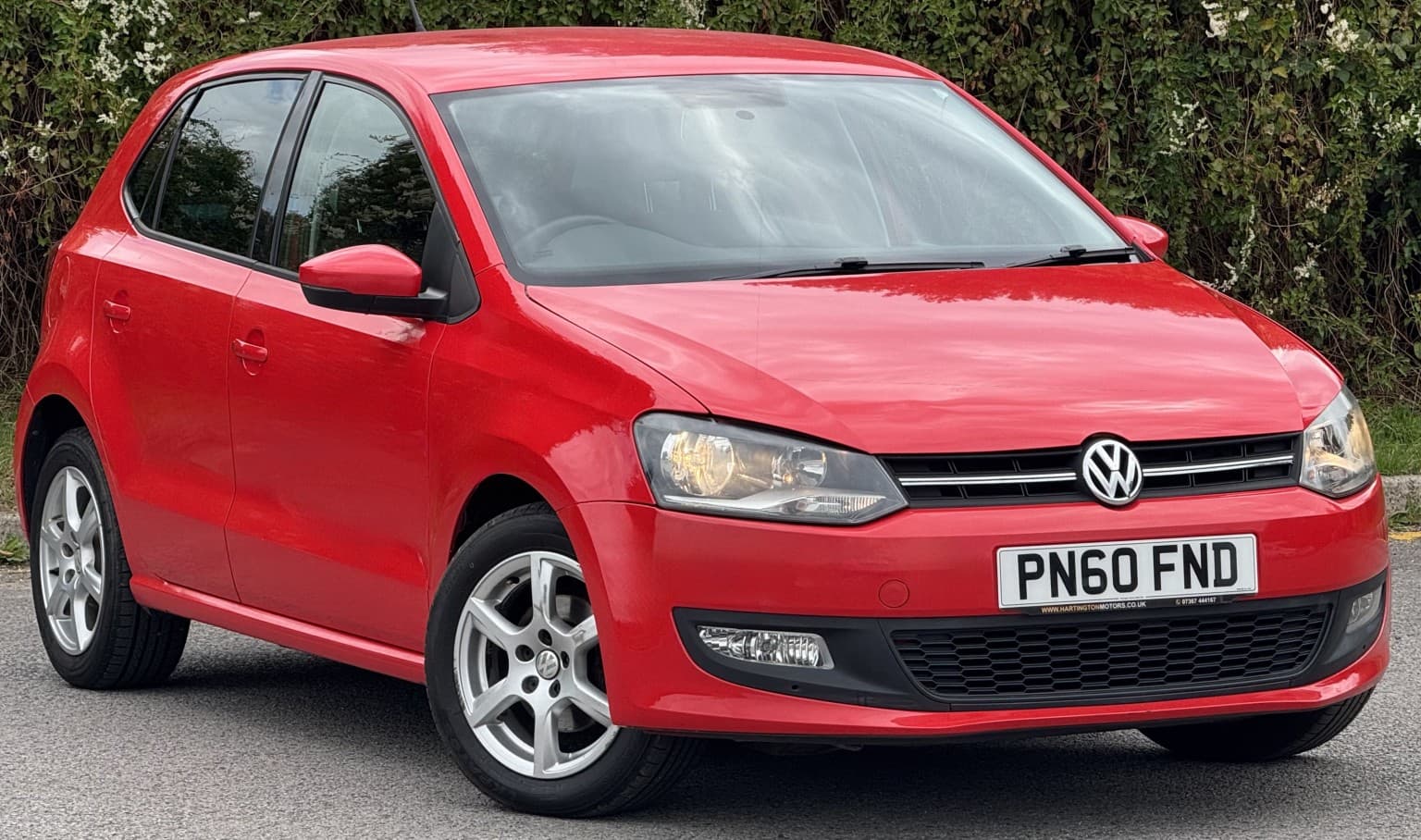 Volkswagen Polo - image 1 of 21