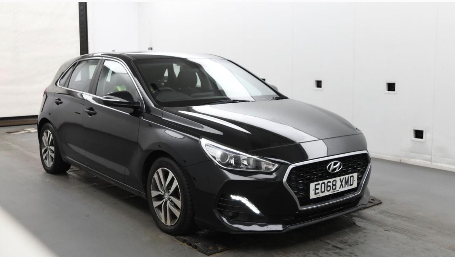 Hyundai i30 - image 1 of 7