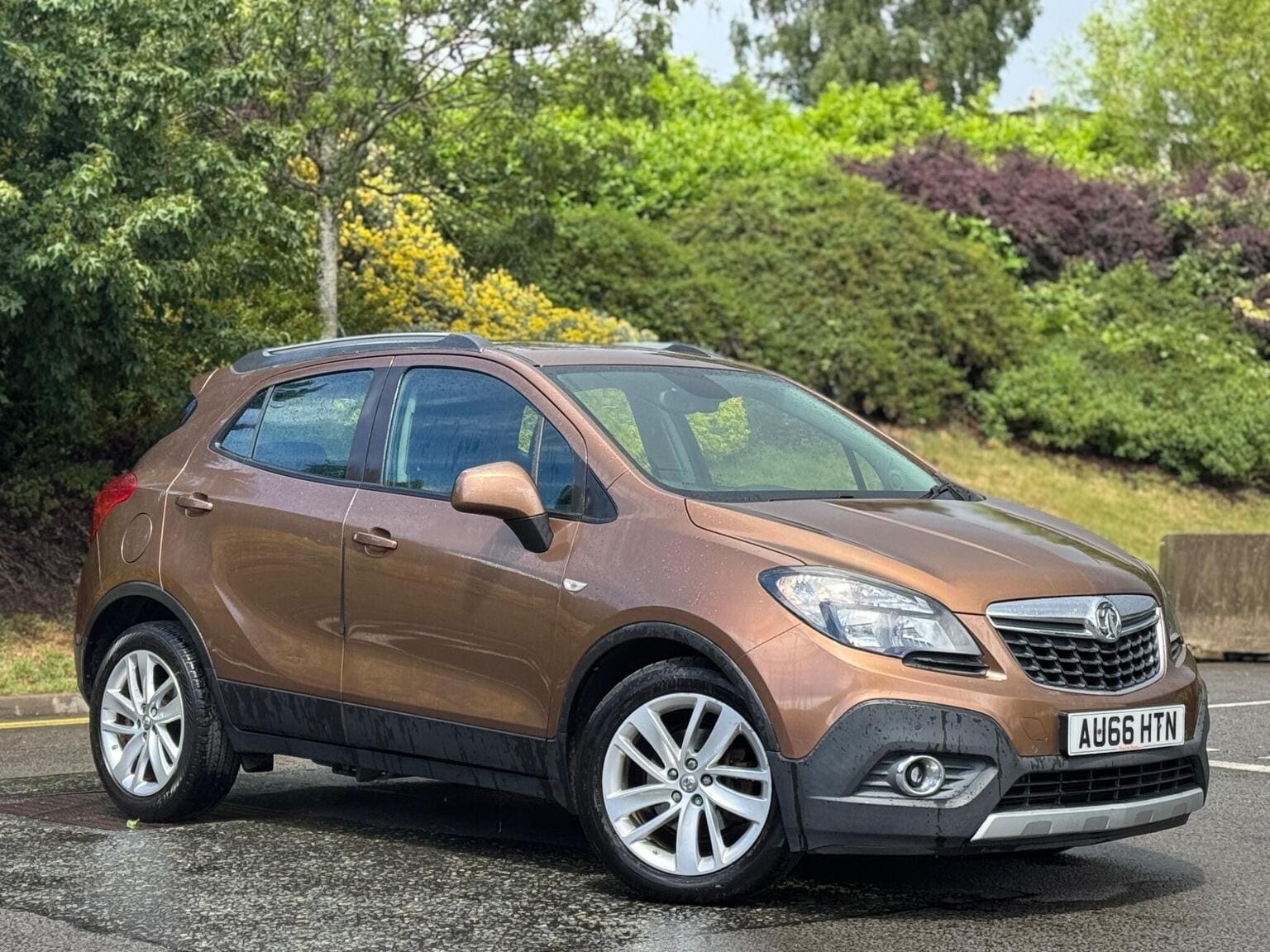 Vauxhall Mokka - image 1 of 43