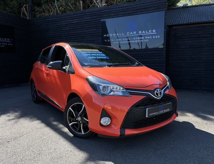 2016 TOYOTA YARIS