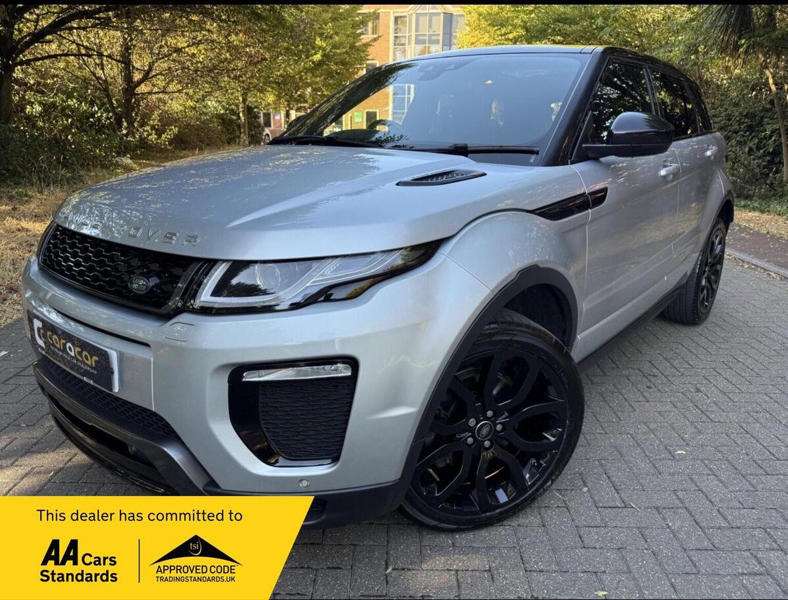 Land Rover Range Rover Evoque - image 1 of 72
