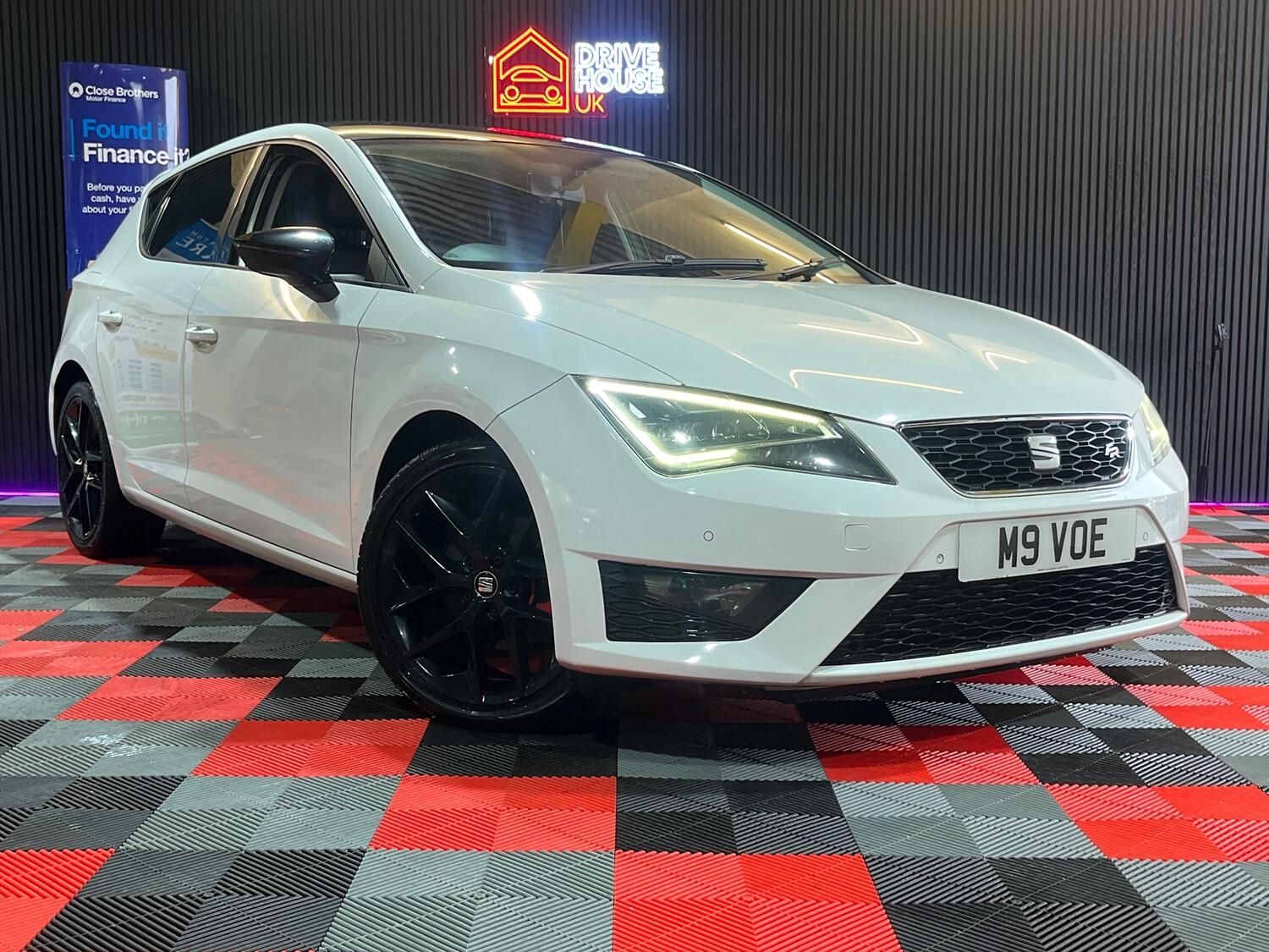 SEAT Leon - image 1 of 6