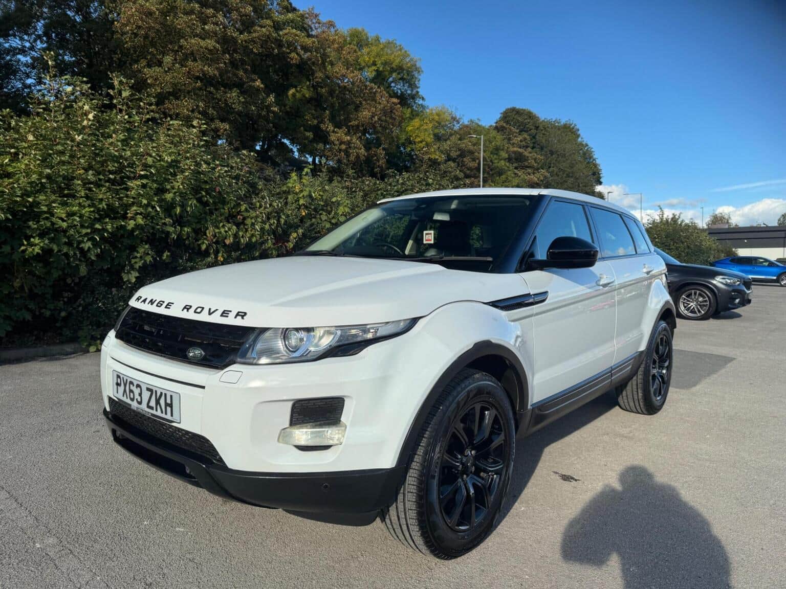Land Rover Range Rover Evoque - image 1 of 53