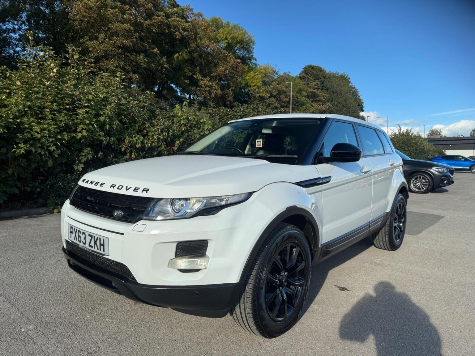 Land Rover Range Rover Evoque - image 1 of 53