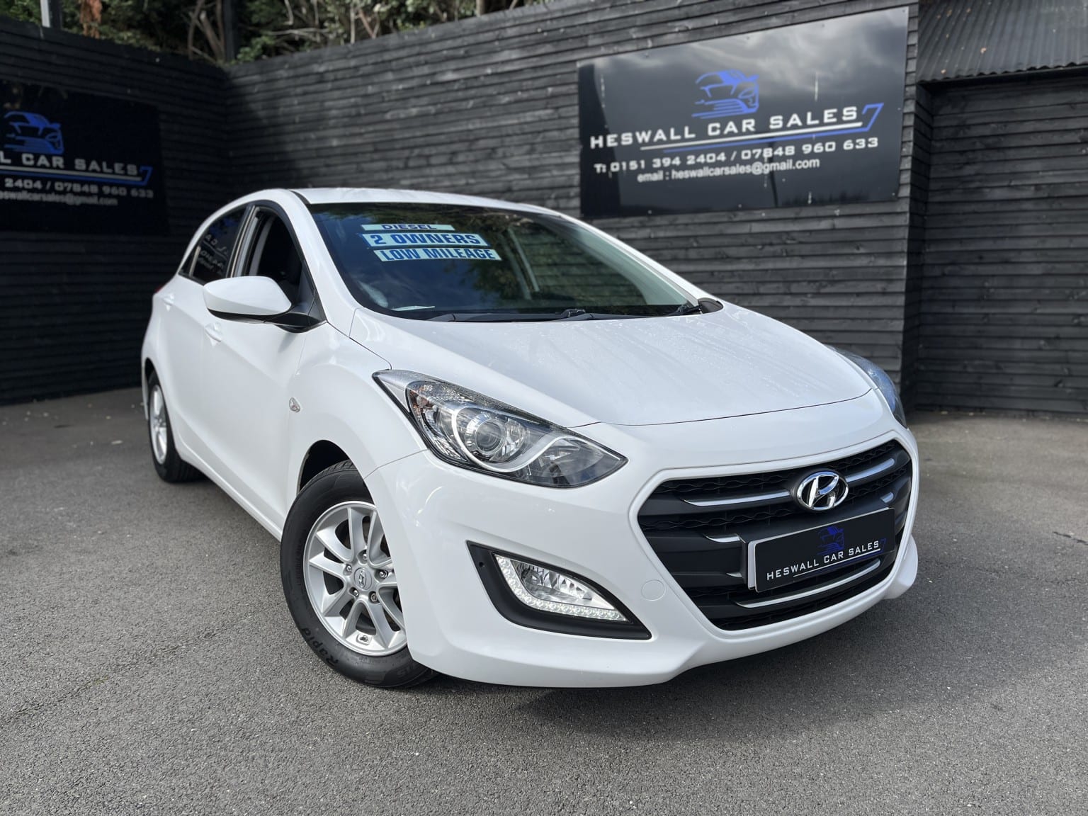 Hyundai i30 - image 1 of 25
