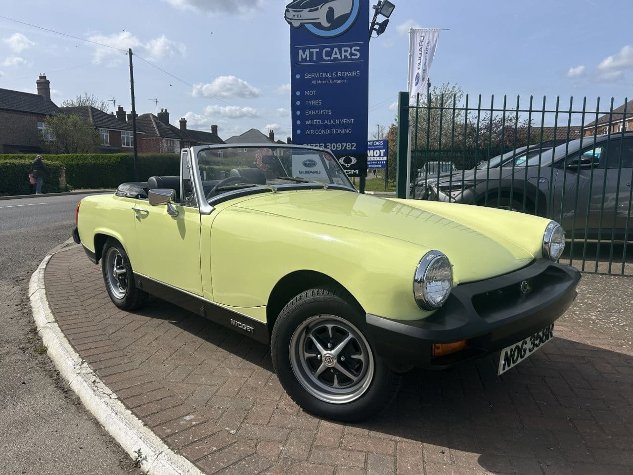 MG Midget - image 1 of 25