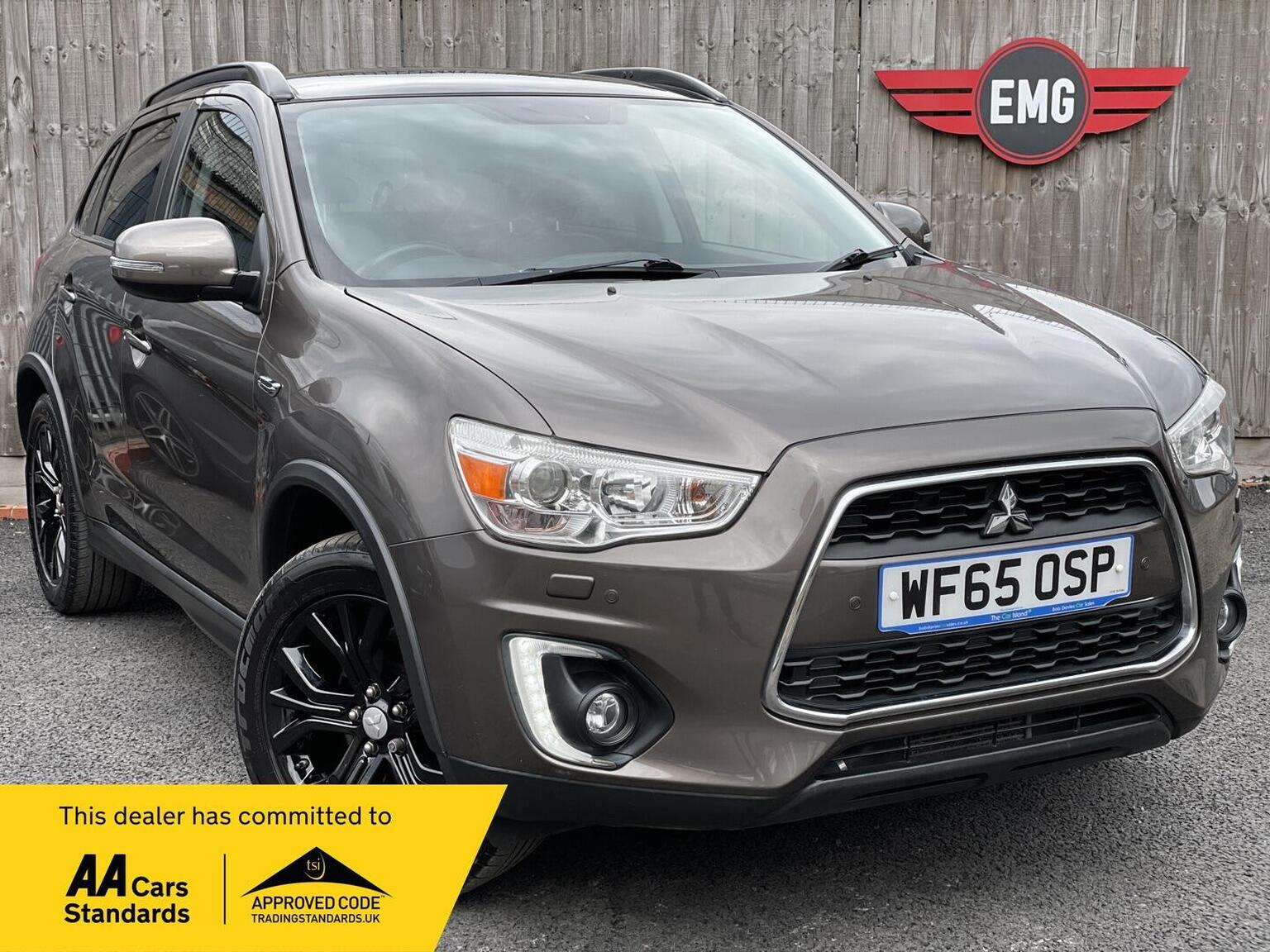 Mitsubishi ASX - image 1 of 77