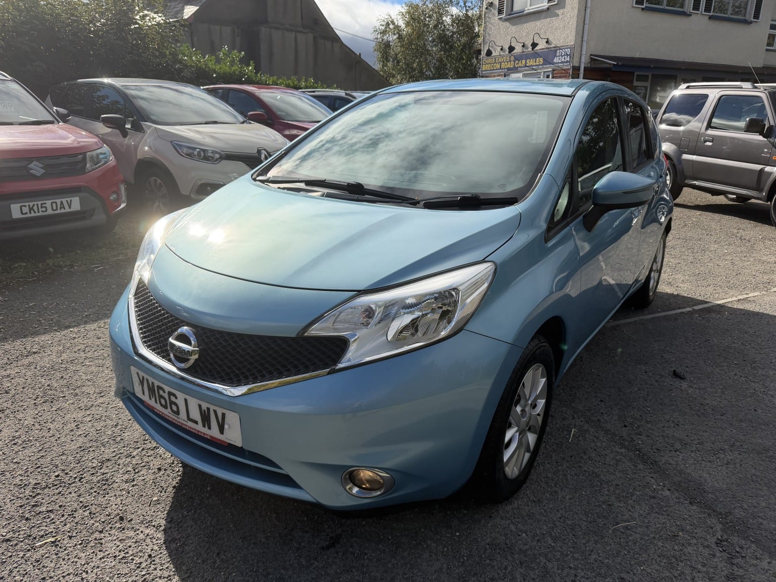 Nissan Note - image 1 of 31