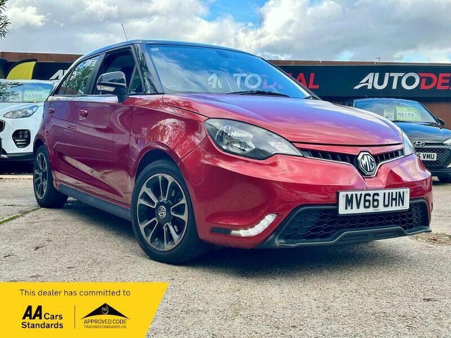 MG MG3 - image 1 of 60
