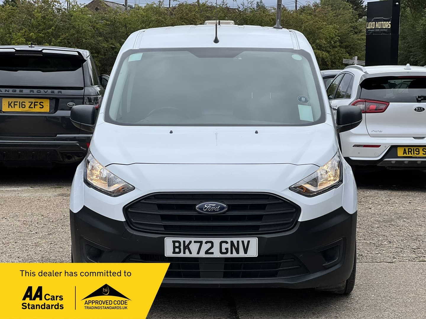 Ford Transit Connect - image 1 of 36