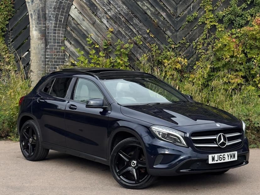 2016 MERCEDES-BENZ GLA
