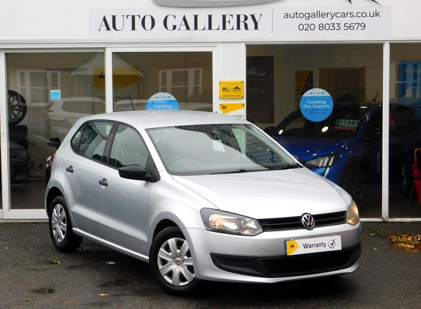 2011 VOLKSWAGEN POLO