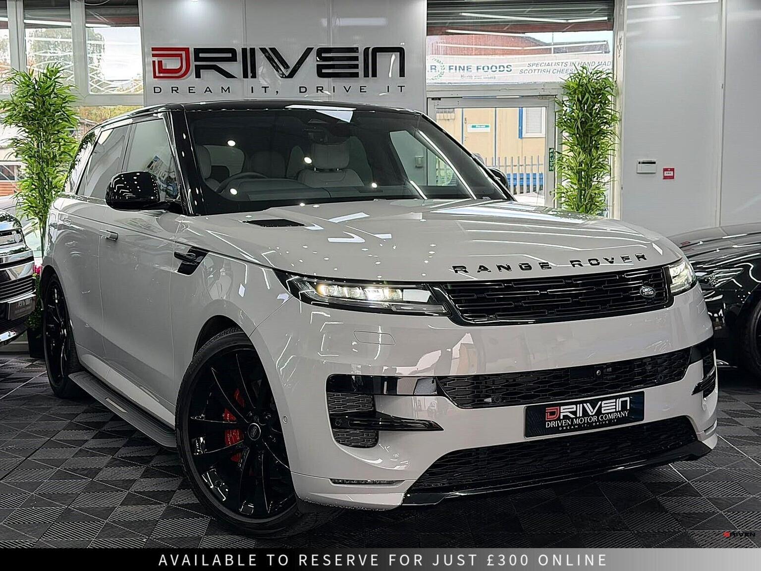 Land Rover Range Rover Sport - image 1 of 28