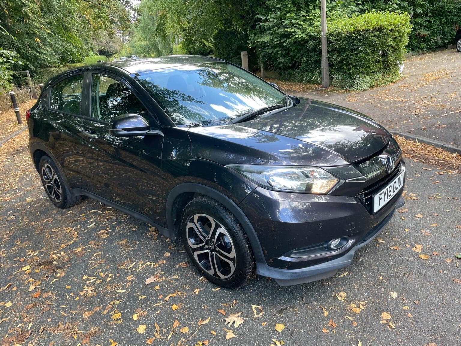 Honda HR-V - image 1 of 38