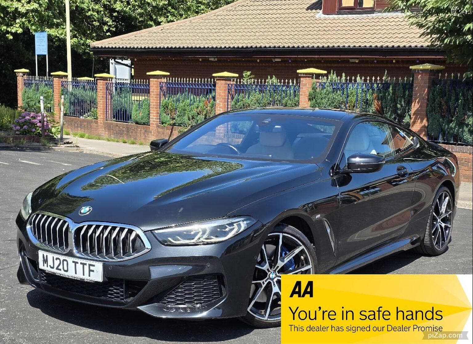 BMW 8 Series - image 1 of 66