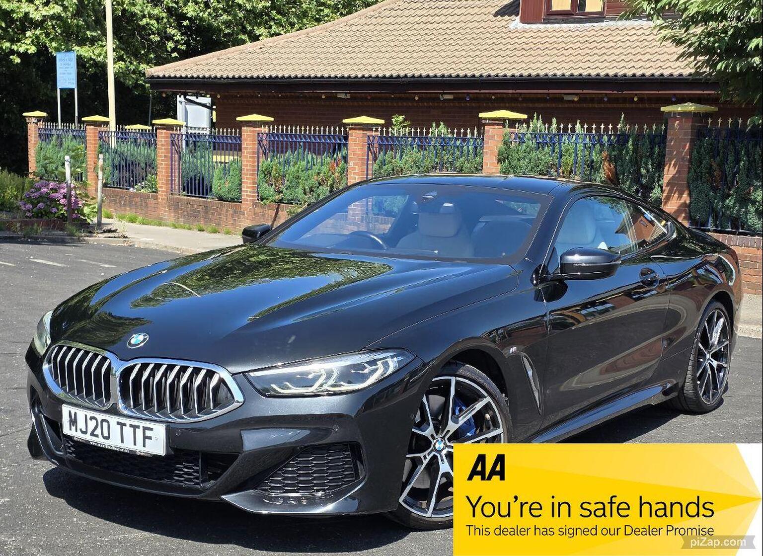 BMW 8 Series - image 1 of 66
