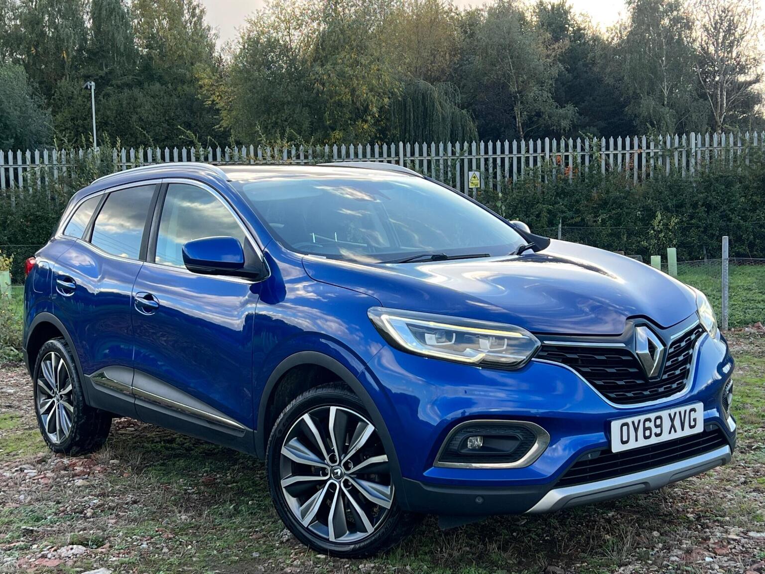 Renault Kadjar - image 1 of 35