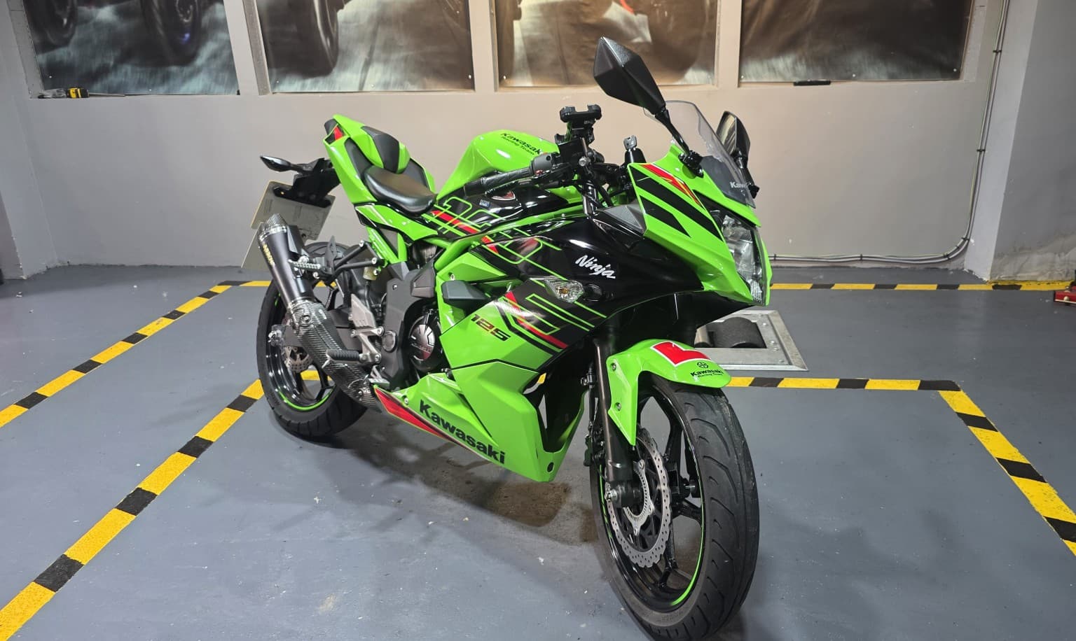 Kawasaki Ninja 125 - image 1 of 35