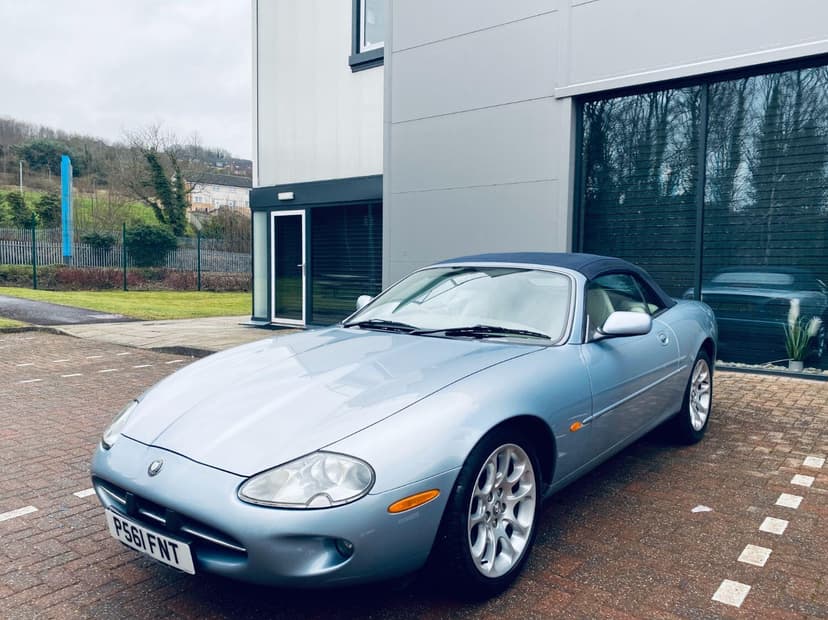 1997 JAGUAR XK8