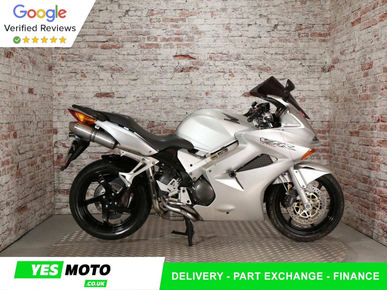 Honda VFR800 - image 1 of 78