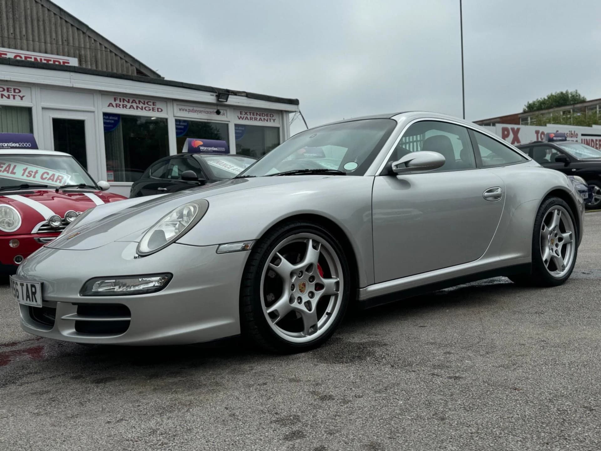 Porsche 911 - image 1 of 78