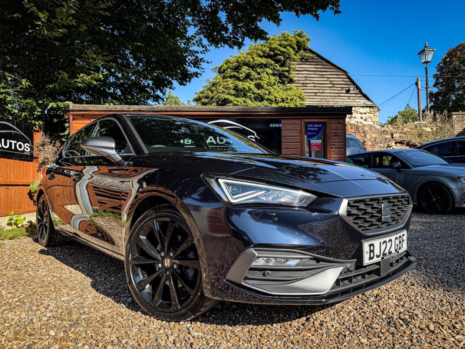2022 SEAT LEON