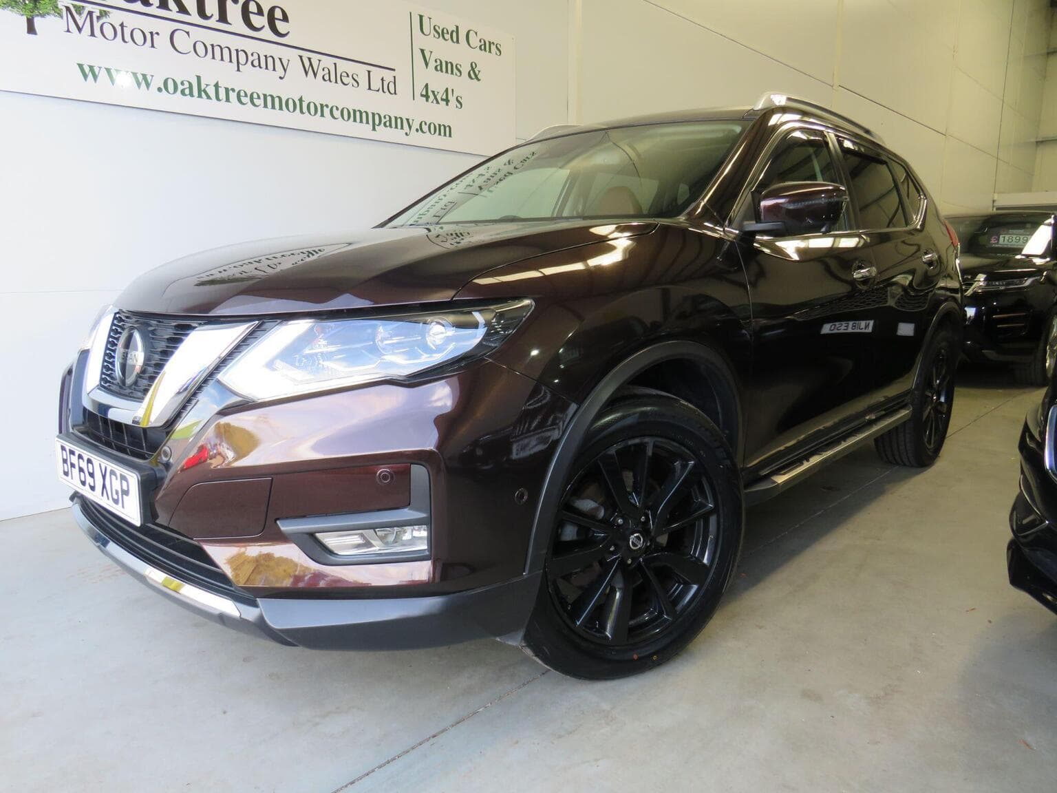Nissan X-Trail - image 1 of 43