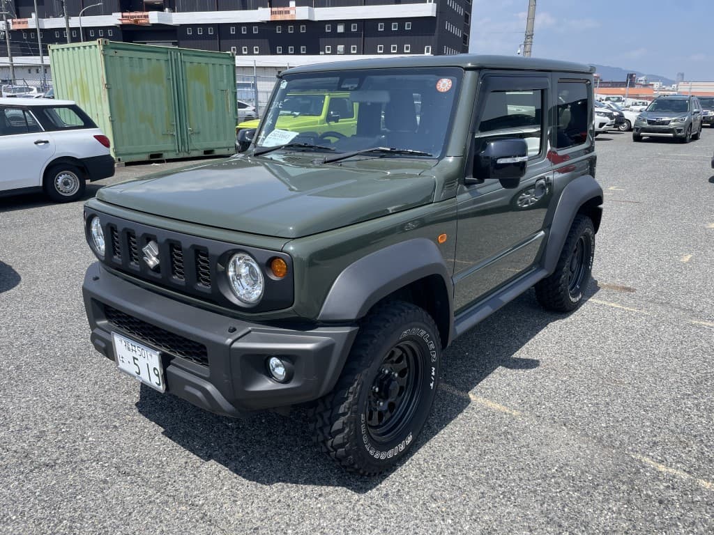 Suzuki Jimny - image 1 of 21