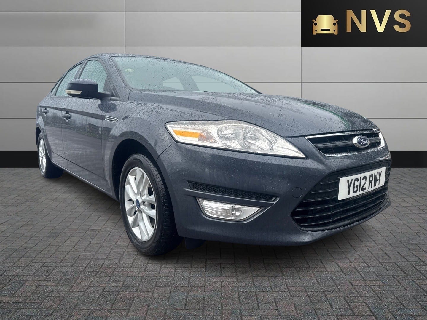 FORD MONDEO - image 1 of 13