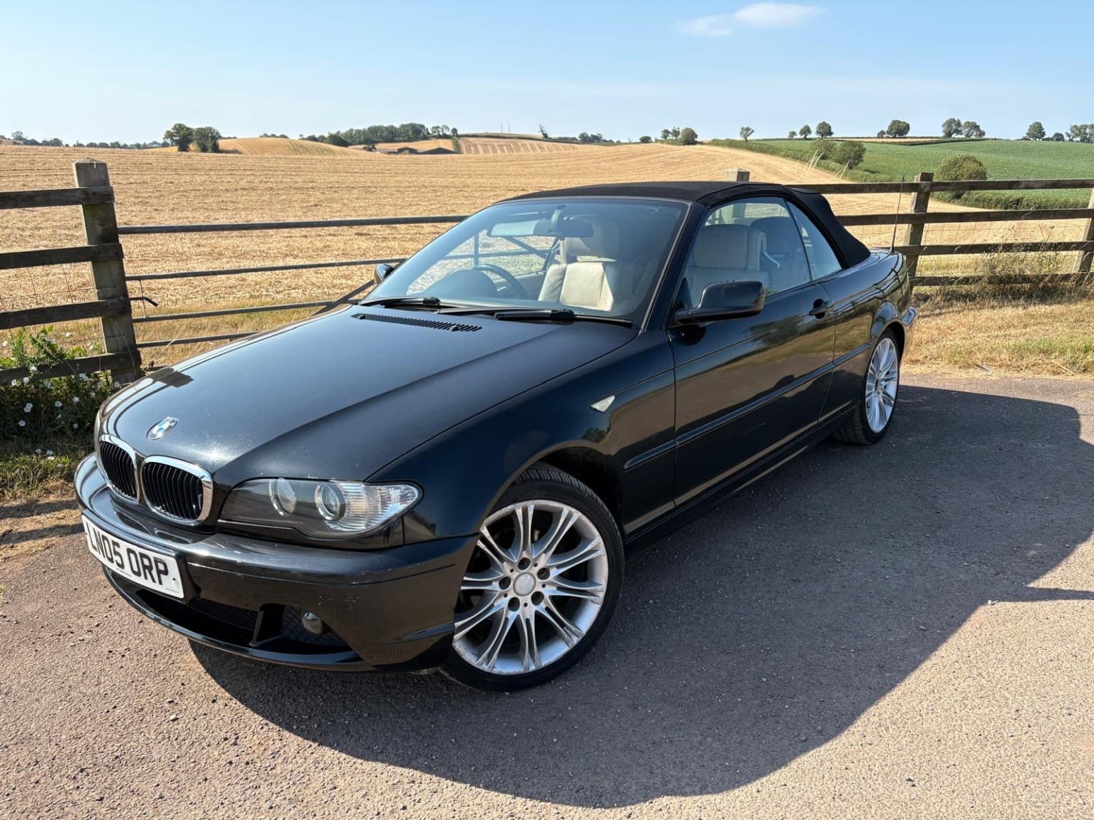 BMW 3 Series - image 1 of 7