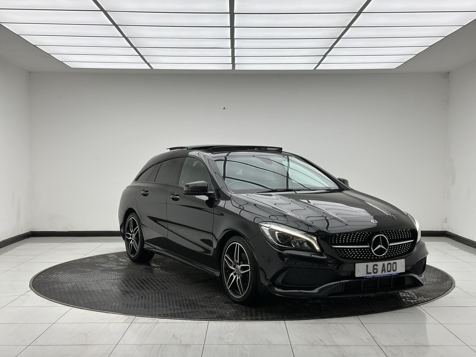 2017 Mercedes-Benz CLA 2.1 CLA200d AMG Line Shooting Brake 5dr in black — photo 1 of 57