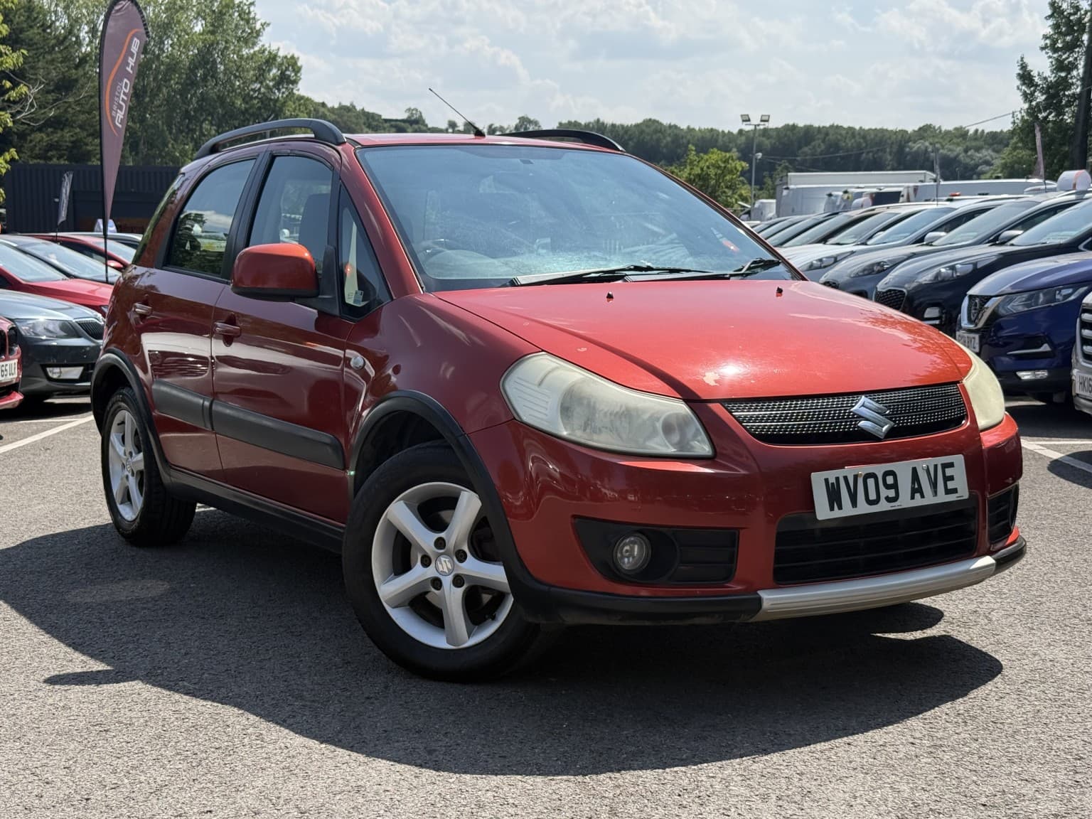 Suzuki SX4 - image 1 of 44